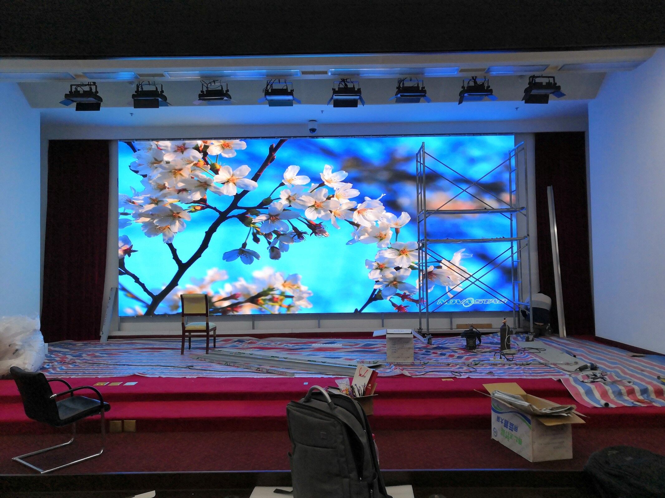 LED顯示屏,室內全彩LED,戶外LED顯示屏,LED顯示屏供應商,戶外彩色LED顯示屏,LED顯示屏生產廠家,高密度LED全彩顯示屏,湖南LED顯示屏,湖南室內全彩LED LED顯示屏,室內全彩LED,戶外LED顯示屏,LED顯示屏供應商,戶外彩色LED顯示屏,LED顯示屏生產廠家,高密度LED全彩顯示屏,湖南LED顯示屏,湖南室內全彩LED